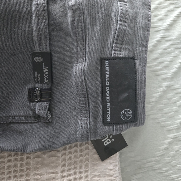 New jeans Buffalo 30/32 - Picture 3 of 3